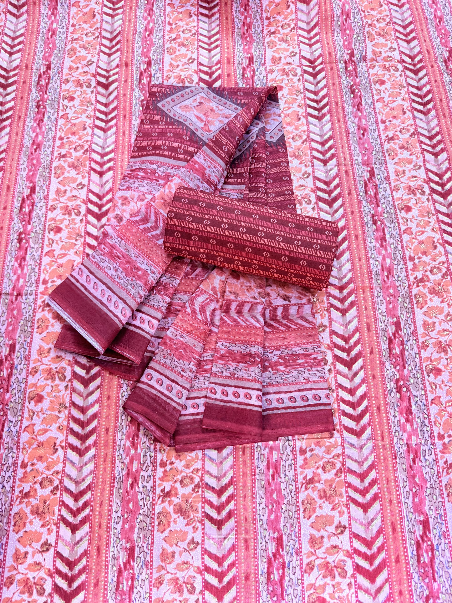 Chic Unstitched Pure Cotton Salwar Suit with printed design (DCUS00028)